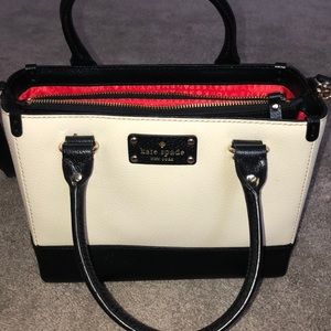 Kate spade Thompson street purse